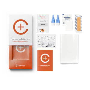 Contents of the Homocysteine Testkit from Cerascreen: Packaging, instructions, lancets, plaster, dry blood card, disinfection wipe, return envelope